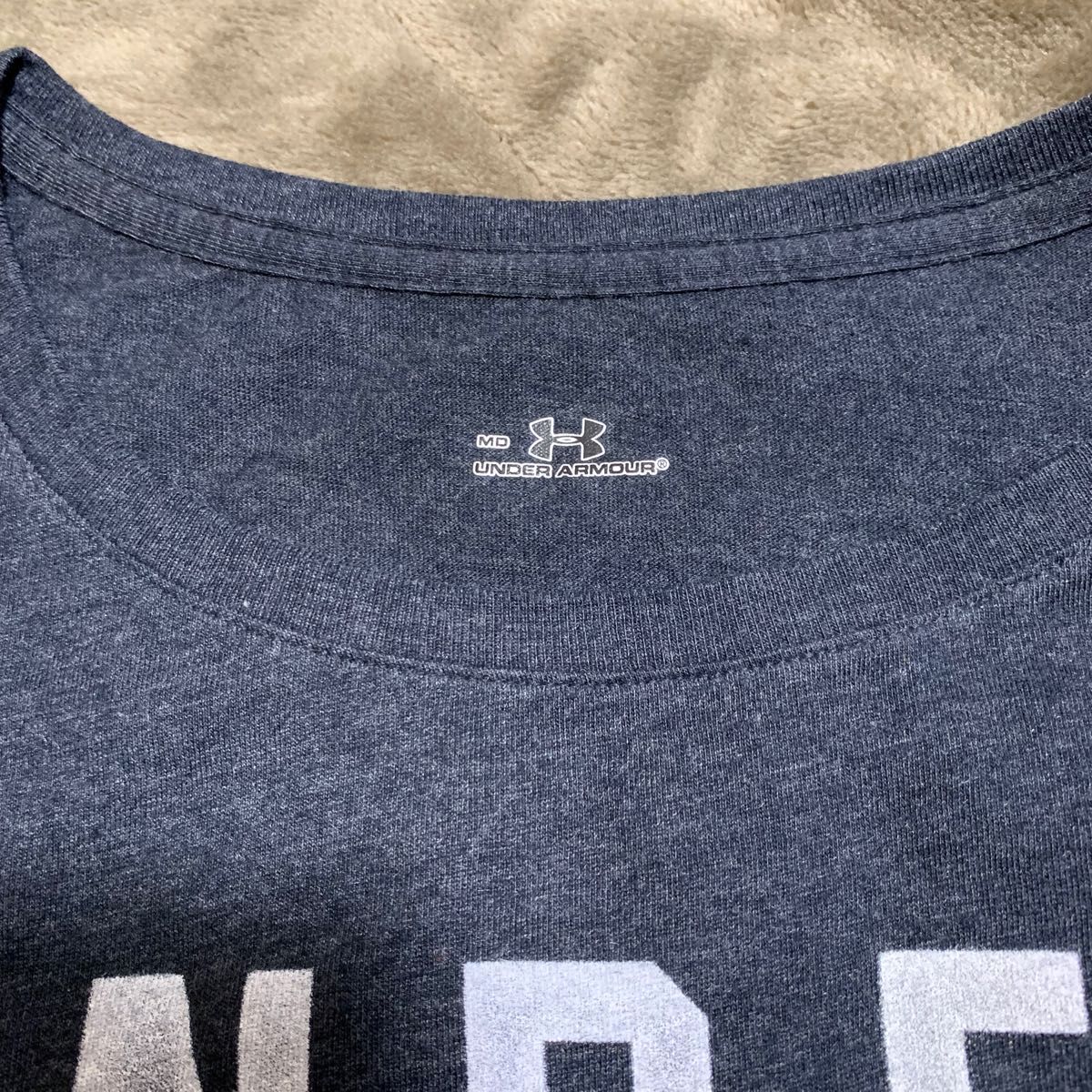 新品未使用under armour Tシャツ Mサイズ