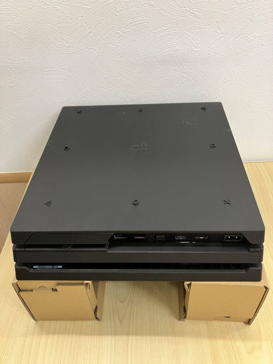 [T1449] 動作品　SONY プレステ4プロ 1TB CUH-7200B ジェット ブラック コントローラー PS4Pro playstation 4K HDR 箱説明書_画像3