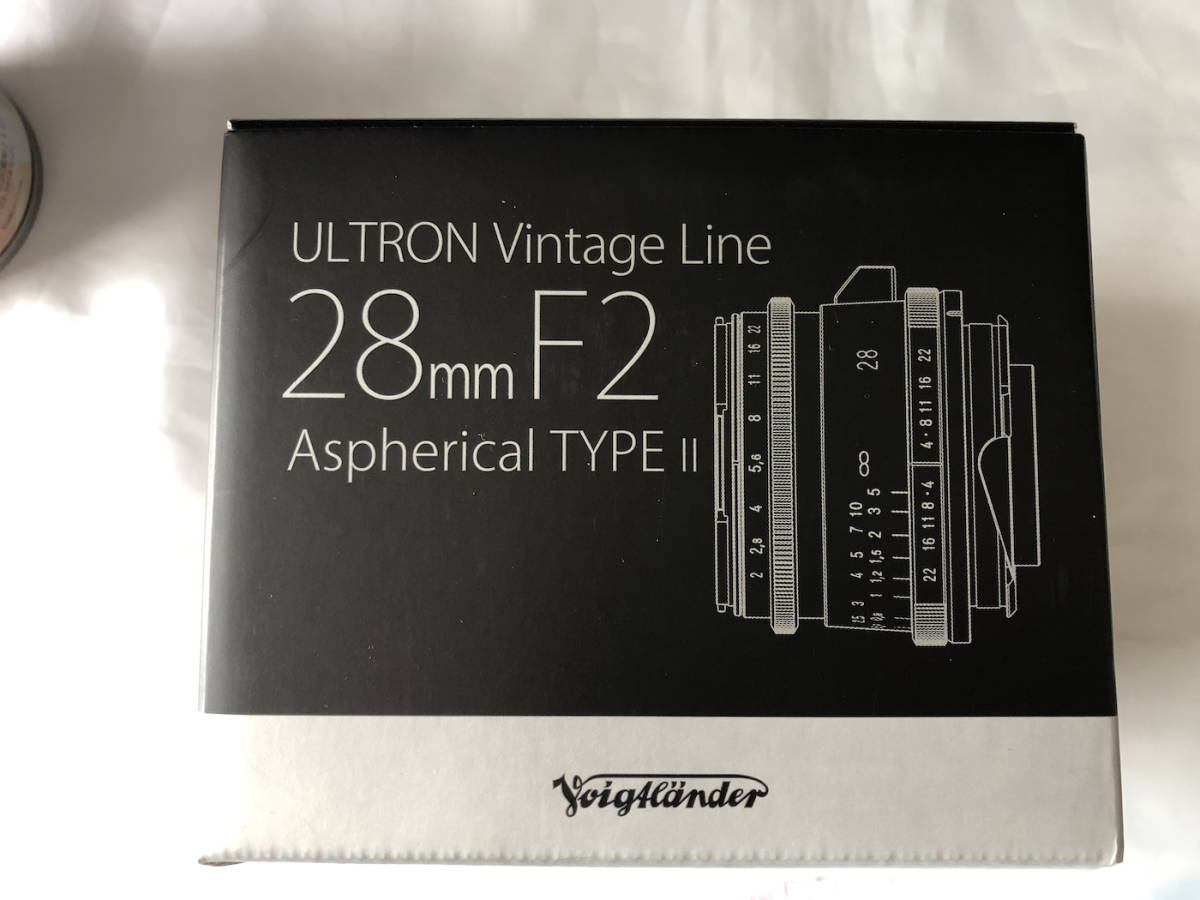Voigtlander (フォクトレンダー) ULTRON Vintage Line 28mm F2 Aspherical TypeII VM(ライカM用) ブラック (保証書付)_画像8