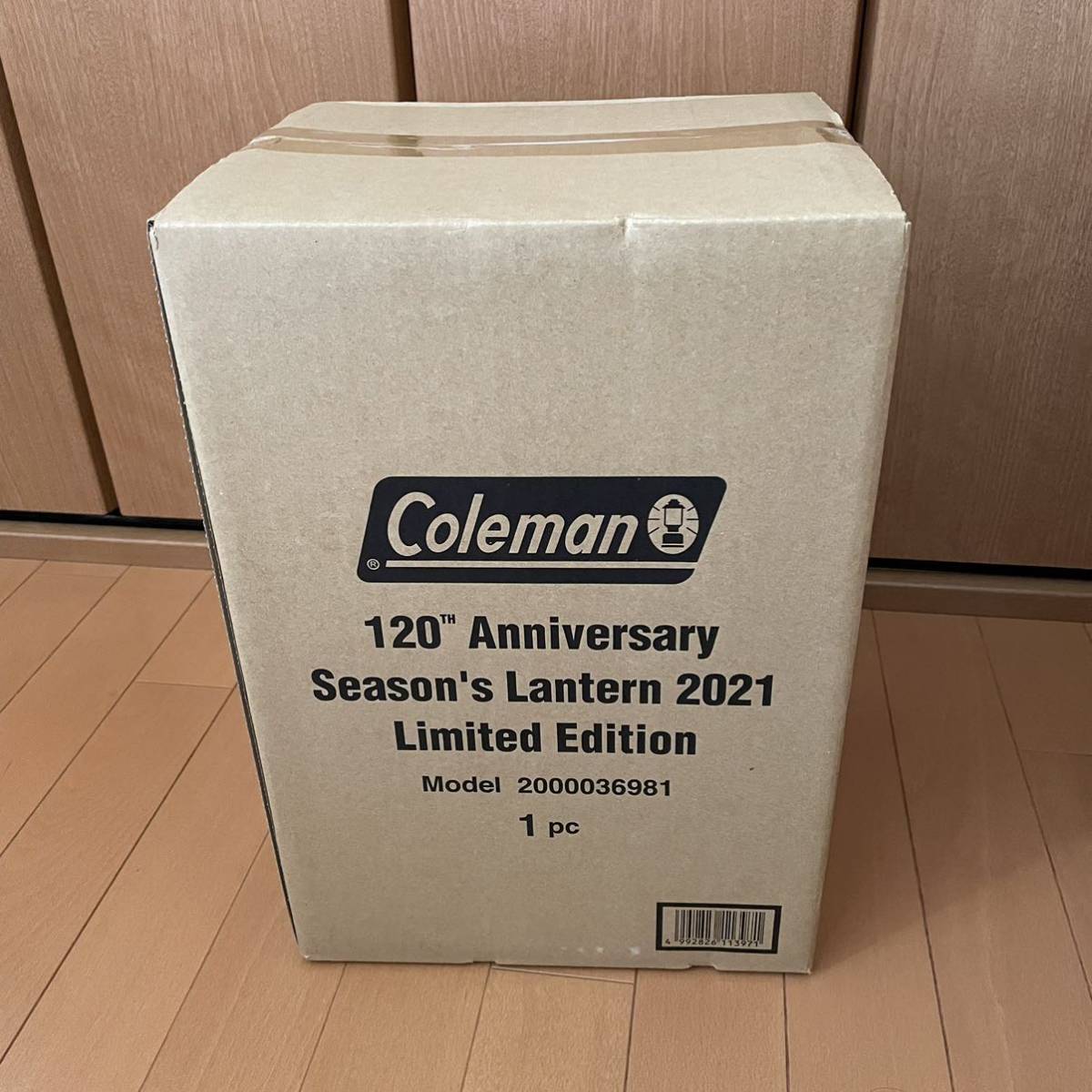 新品　コールマン 120th アニバーサリー シーズンズランタン 2021 Coleman レッド　コールマンランタン　ランタン 限定　即納_画像3