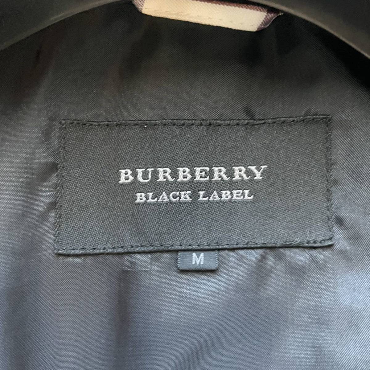 バーバリーブラックレーベル【裏地で魅せるノバチェック】BURBERRY フィールドジャケット ミリタリー M65 ホースロゴ フード 2way ブルゾン_画像9