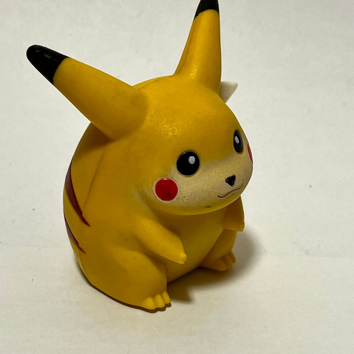 初代手のひらピカチュウ　 フィギュア ピカチュウ ポケットモンスター ポケモン トミー モンスターコレクション