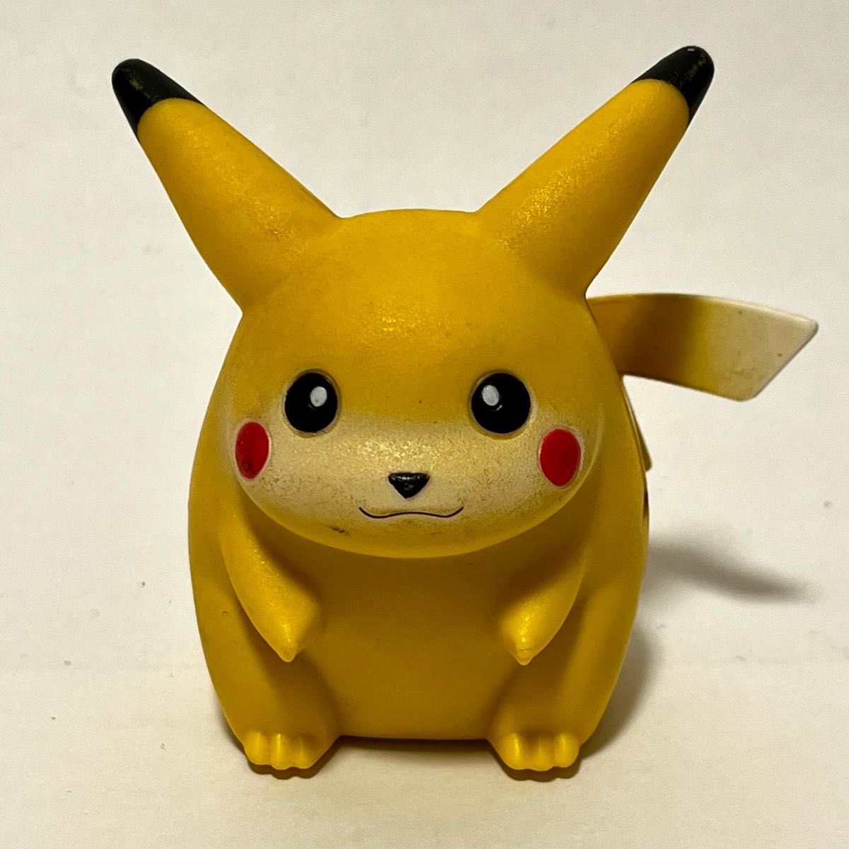 初代手のひらピカチュウ　 フィギュア ピカチュウ ポケットモンスター ポケモン トミー モンスターコレクション