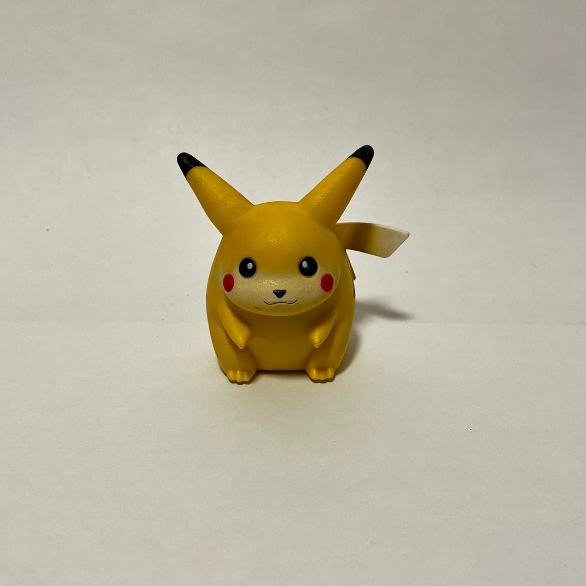 初代手のひらピカチュウ　 フィギュア ピカチュウ ポケットモンスター ポケモン トミー モンスターコレクション