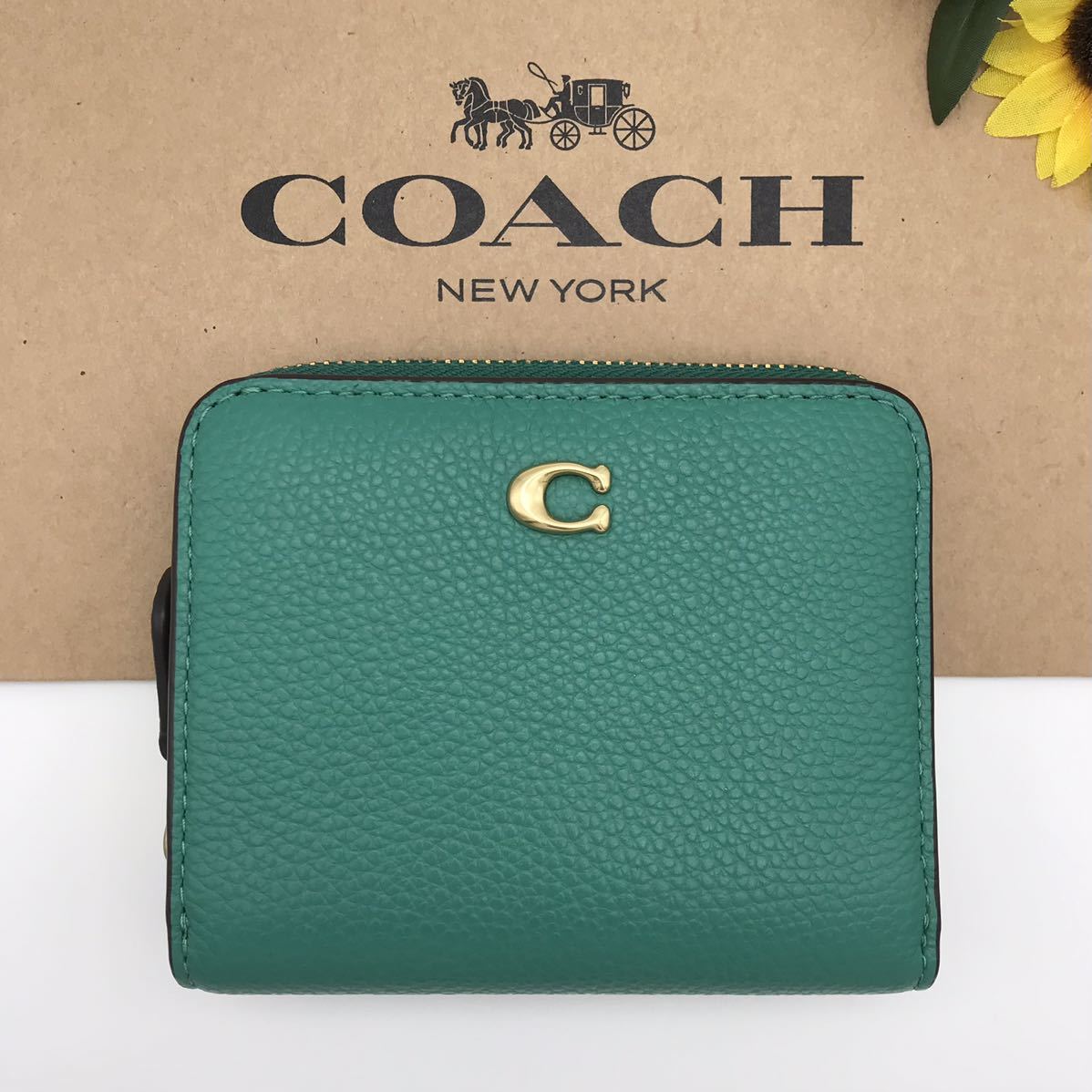 COACH 財布 ★大人気★ ビルフォールド ウォレット ブライトグリーン CD717 B4AEE 新品_画像1