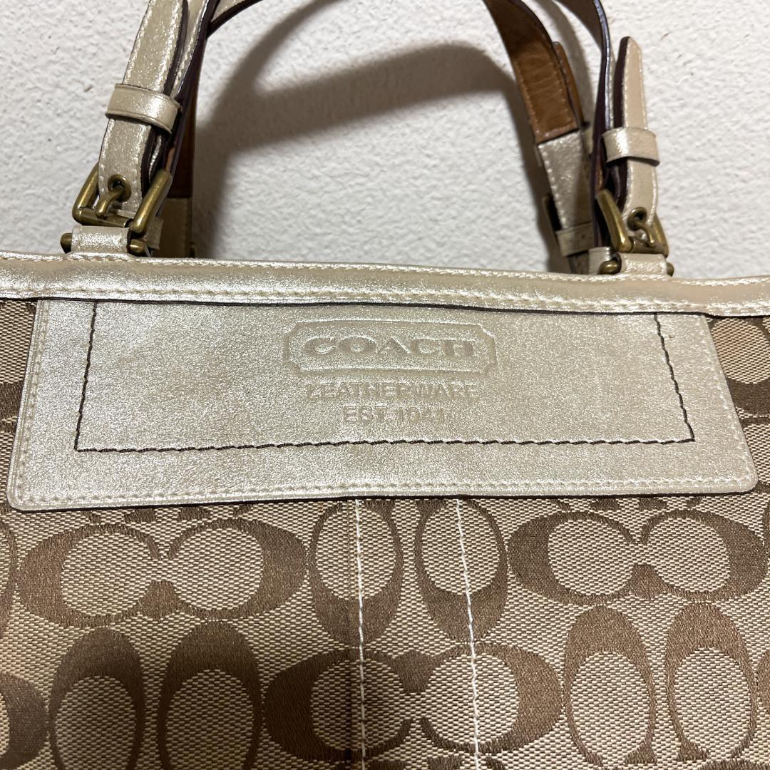 美品COACHコーチセミショルダーバッグトートバッグブラウン茶シグネチャー総柄_画像2