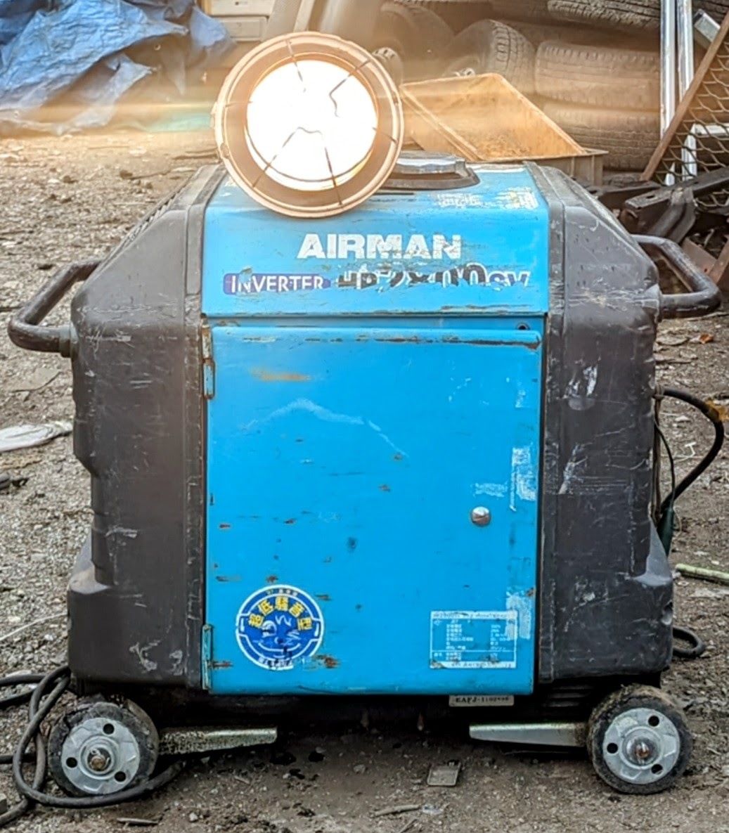 中古,AIRMAN エアーマンインバーター発電機 HP2800SV ガソリンエンジン_画像2