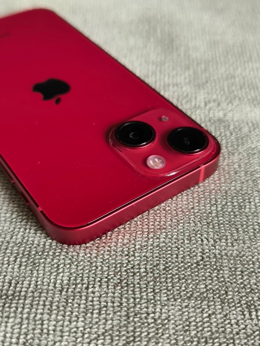 iPhone13mini Red 128GB ドコモ一括購入　中古美品　画面シールと手帳ケースはそのままです。_画像6