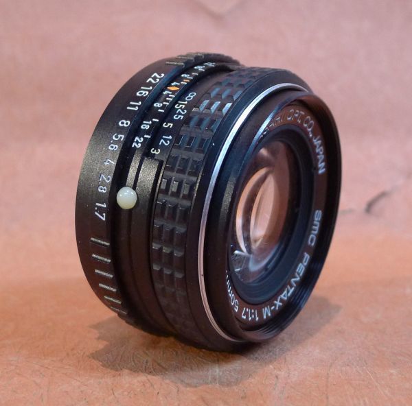 a109 smc PENTAX-M 1:1.7 50mm レンズ マニュアルフォーカス サイズ：約 直径5.5×高さ4ｃｍ /60_画像4