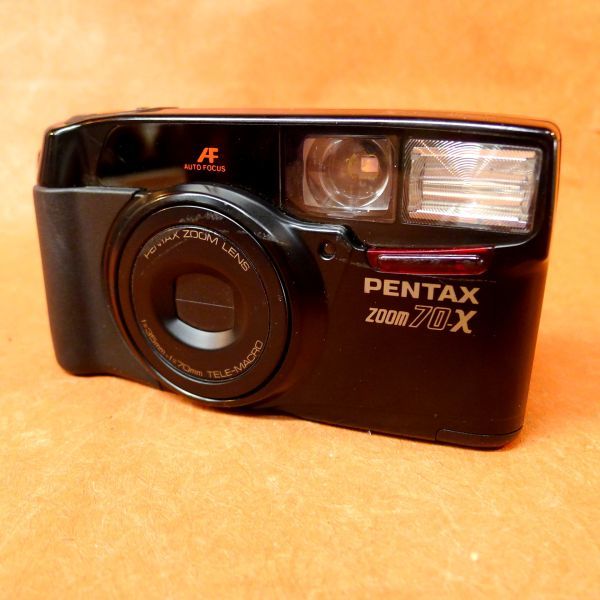 a103 PENTAX 200M 70-X 35-70mm コンパクトフィルムカメラ サイズ:幅約13.5cm 高さ約7.5cm 奥行約4.5cm/60_画像3