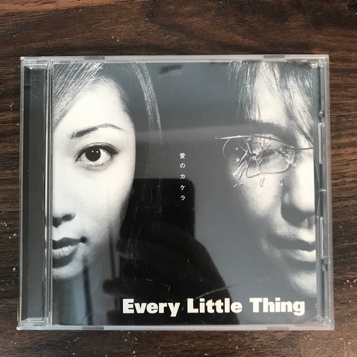 D495 帯付 中古DVD100円 Every Little Thing 愛のカケラ [DVD]_画像1