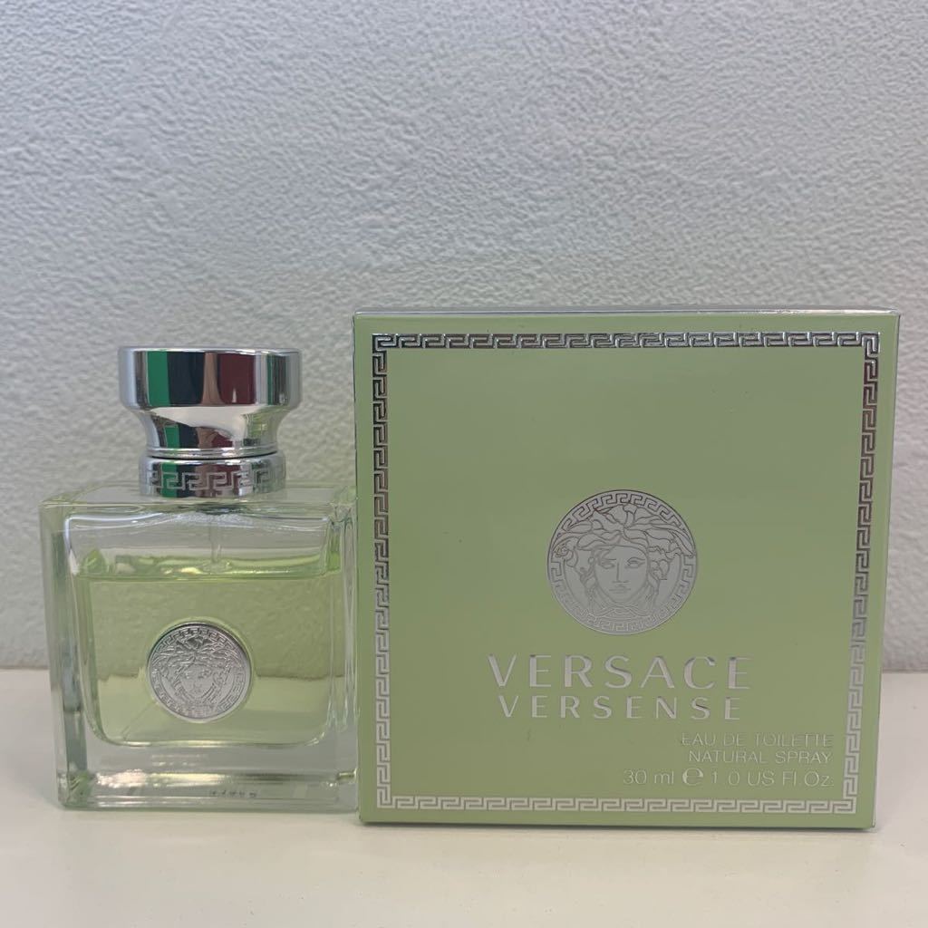 ヴェルサーチ VERSACE ヴェルセンス オーデトワレ EDT 香水 30ml 残量多_画像1