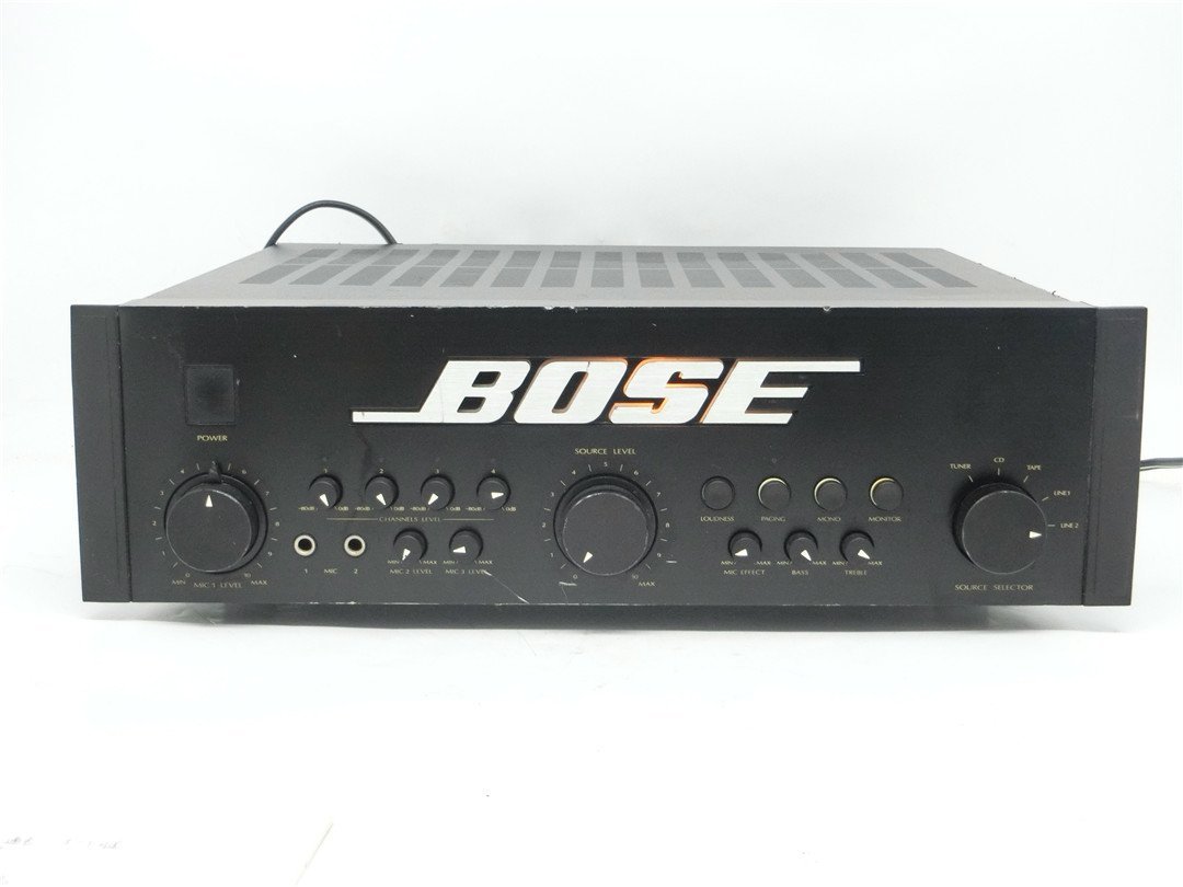 中古品　 BOSE ボーズ プリメインアンプ 4702-III 　動作不明　ジャンク品　送料無料_画像1