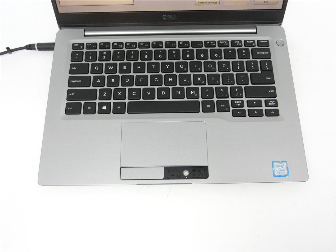 中古　DELL　Latitude　COREi5　8365U　1.6GHZ　　4GB　13型 ノートパソコン　BIOSまで表示　　詳細不明　　ジャンク扱い　送料無料 　_画像2