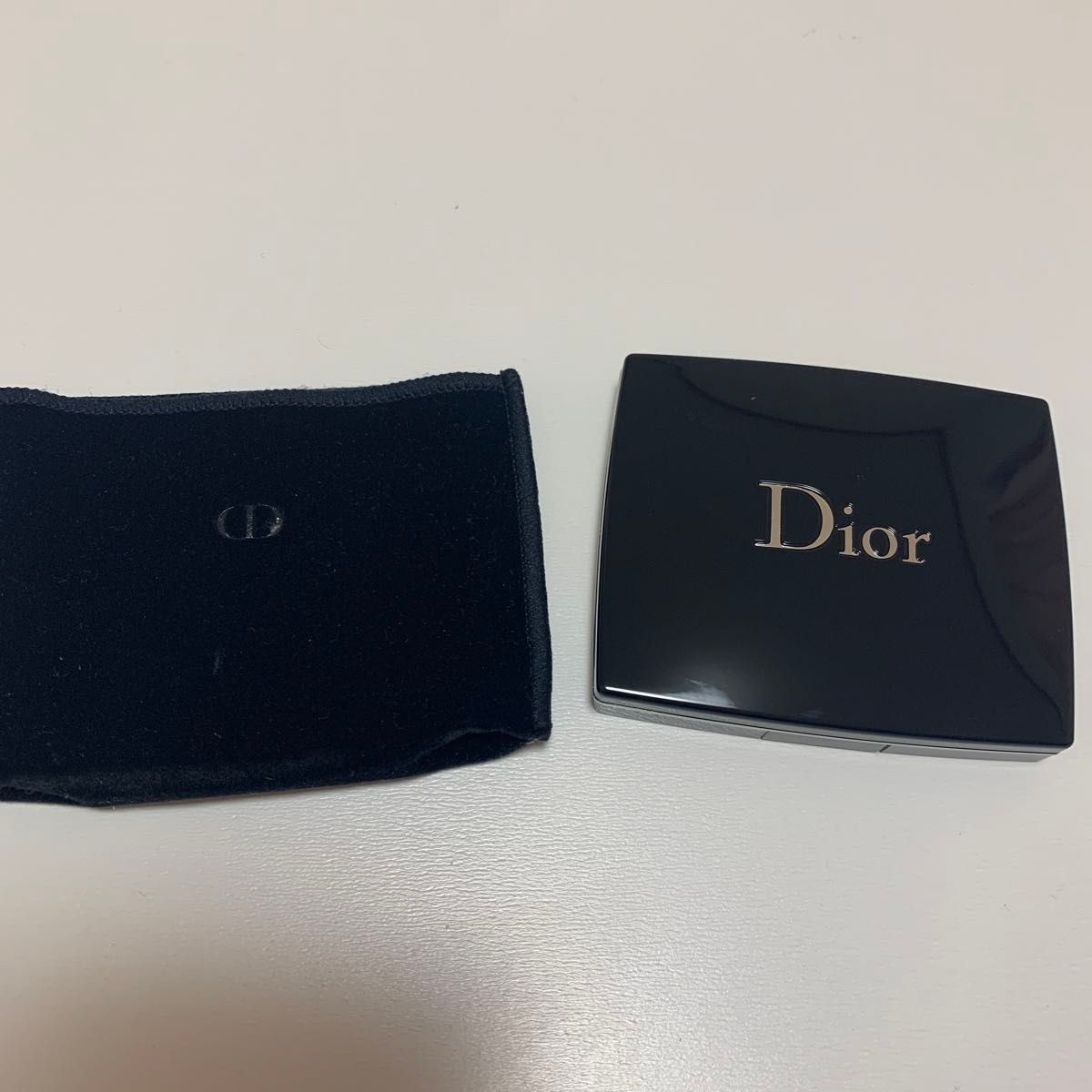 Dior アイシャドウ　 ディオール サンク クルール 777 限定品　海外限定色