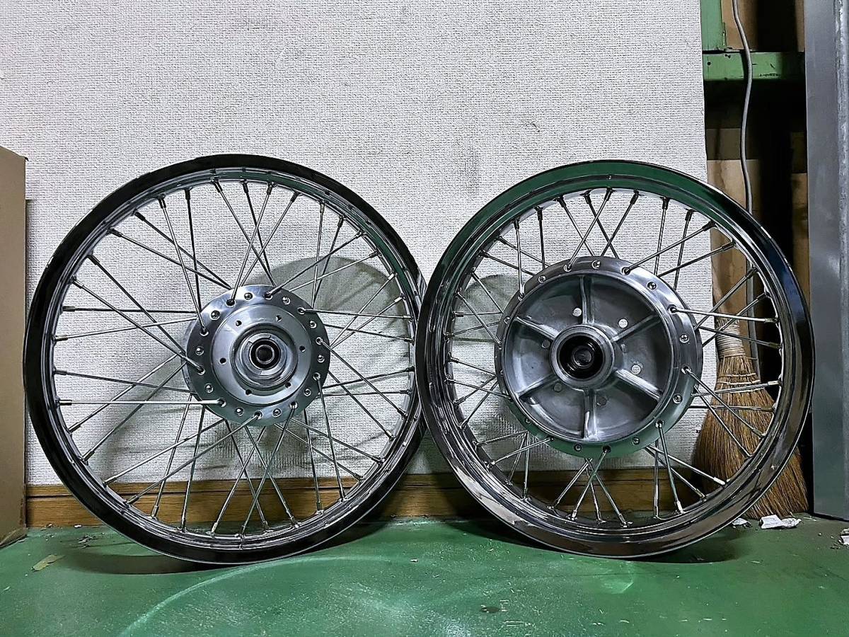 Ｚ１　Z ２　前１９後１８インチ　スポークホイール/ワイド メッキ6穴BEETセブンZ1ハヤシZ2ドラム OZメルバ Z900 Z750RS Z750FX Z1000A1 _画像1