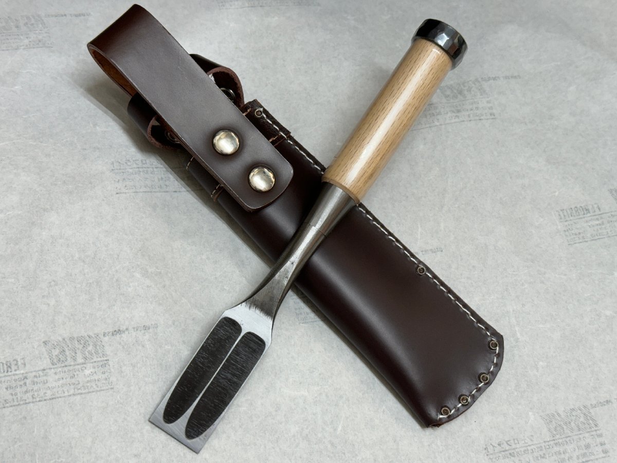 田齋(田斎) 脇差し鑿 磨き仕上 9分 27mm 革ケース付 越後三条 田齋(田斎) 脇差し鑿 磨き仕上 9分 27mm 革ケース付 越後三条