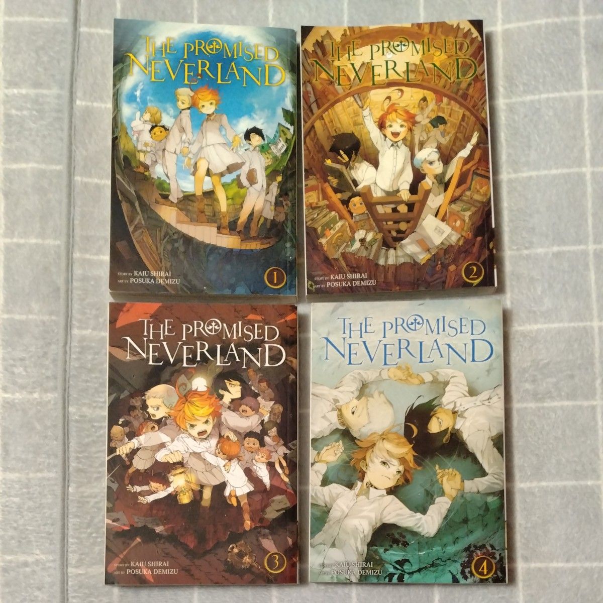 【英語版】約束のネバーランド Promised Neverland コミック 漫画 セット 英語教材 外国 約ネバ 【英語版】約束のネバーランド Promised Neverland コミック 漫画 セット 英語教材 外国 約ネバ