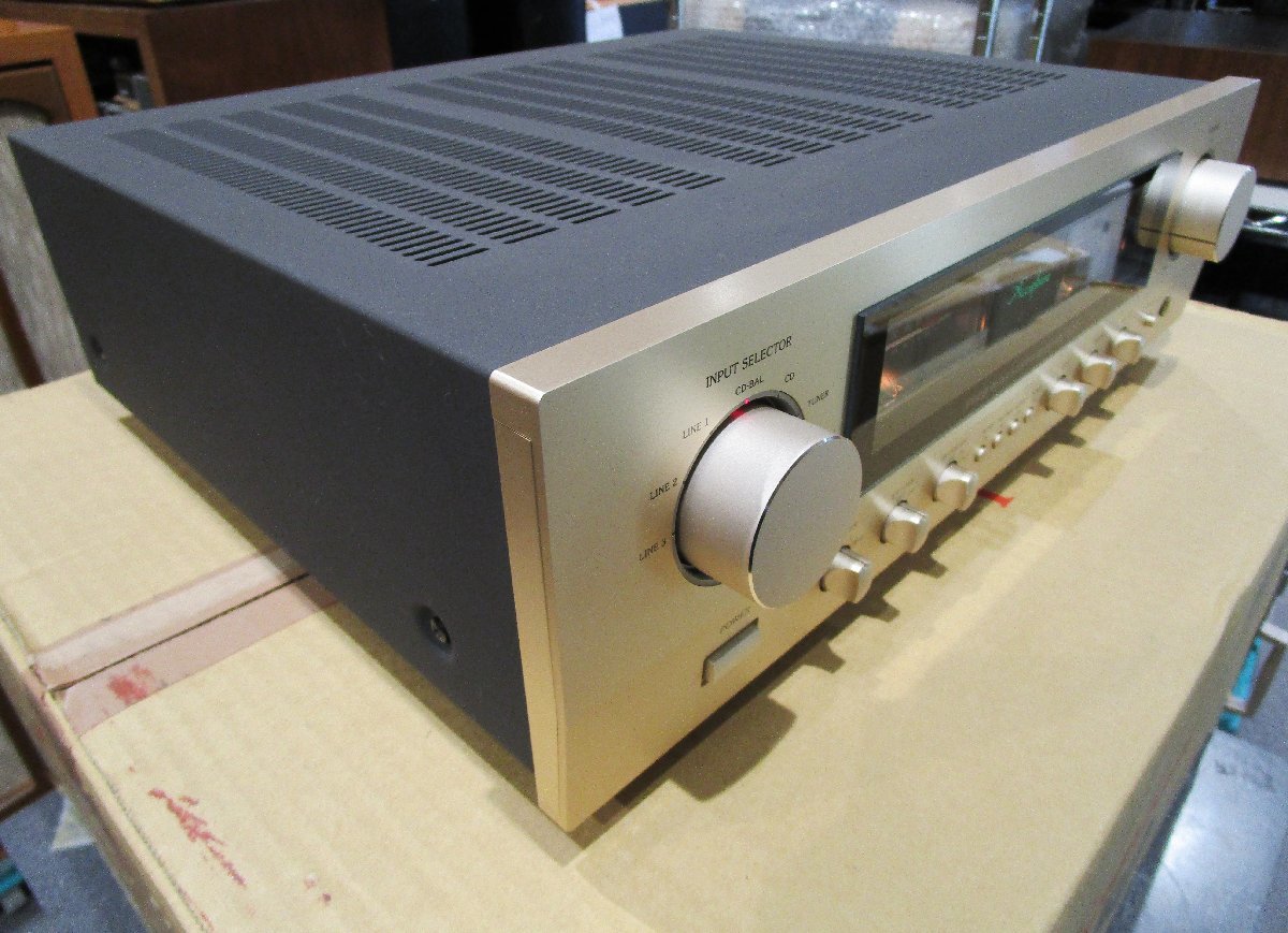 プリメインアンプ Accuphase：E-250 ※メーカー調整済み_画像4