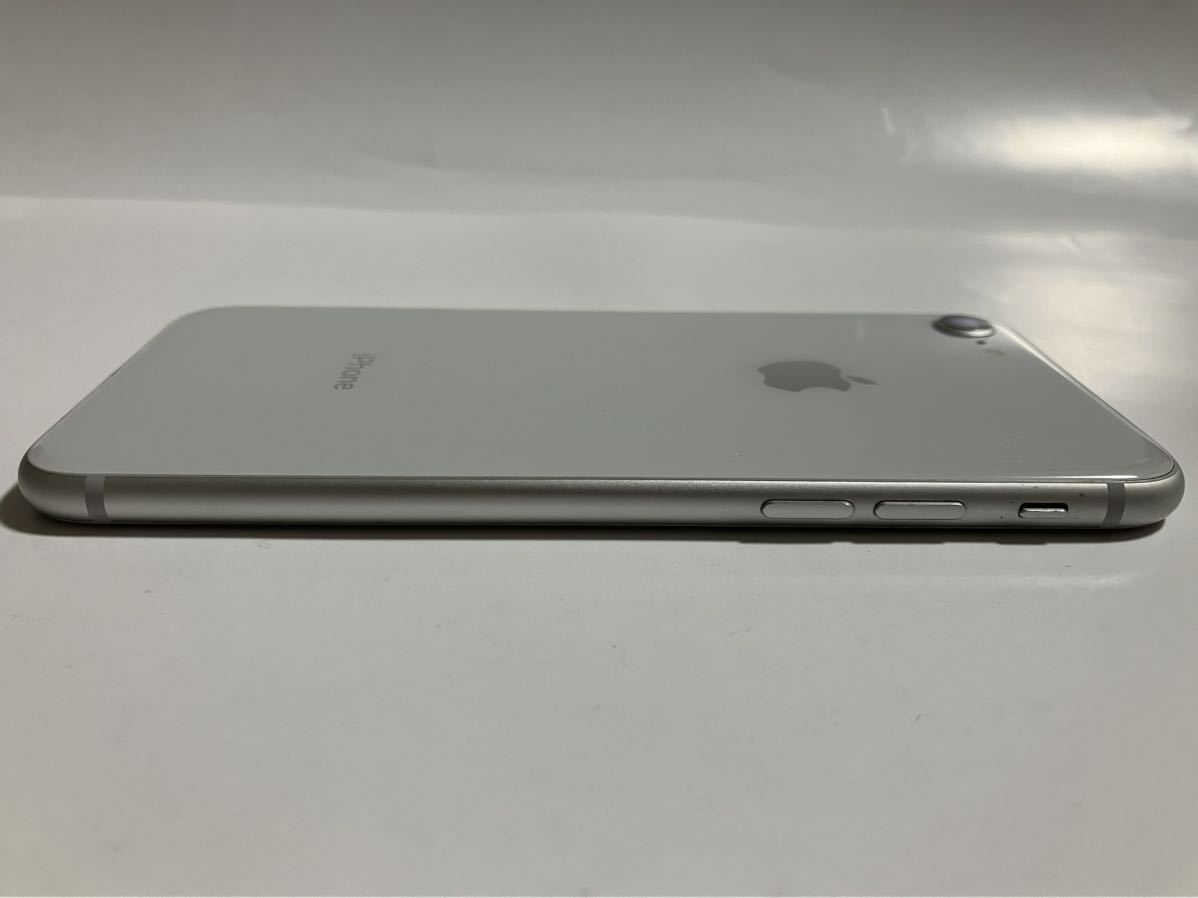SIMフリー iPhone8 256GB シルバー SIMロック解除 Apple iPhone 8 スマートフォン スマホ アップル シムフリー 送料無料 判定_画像3