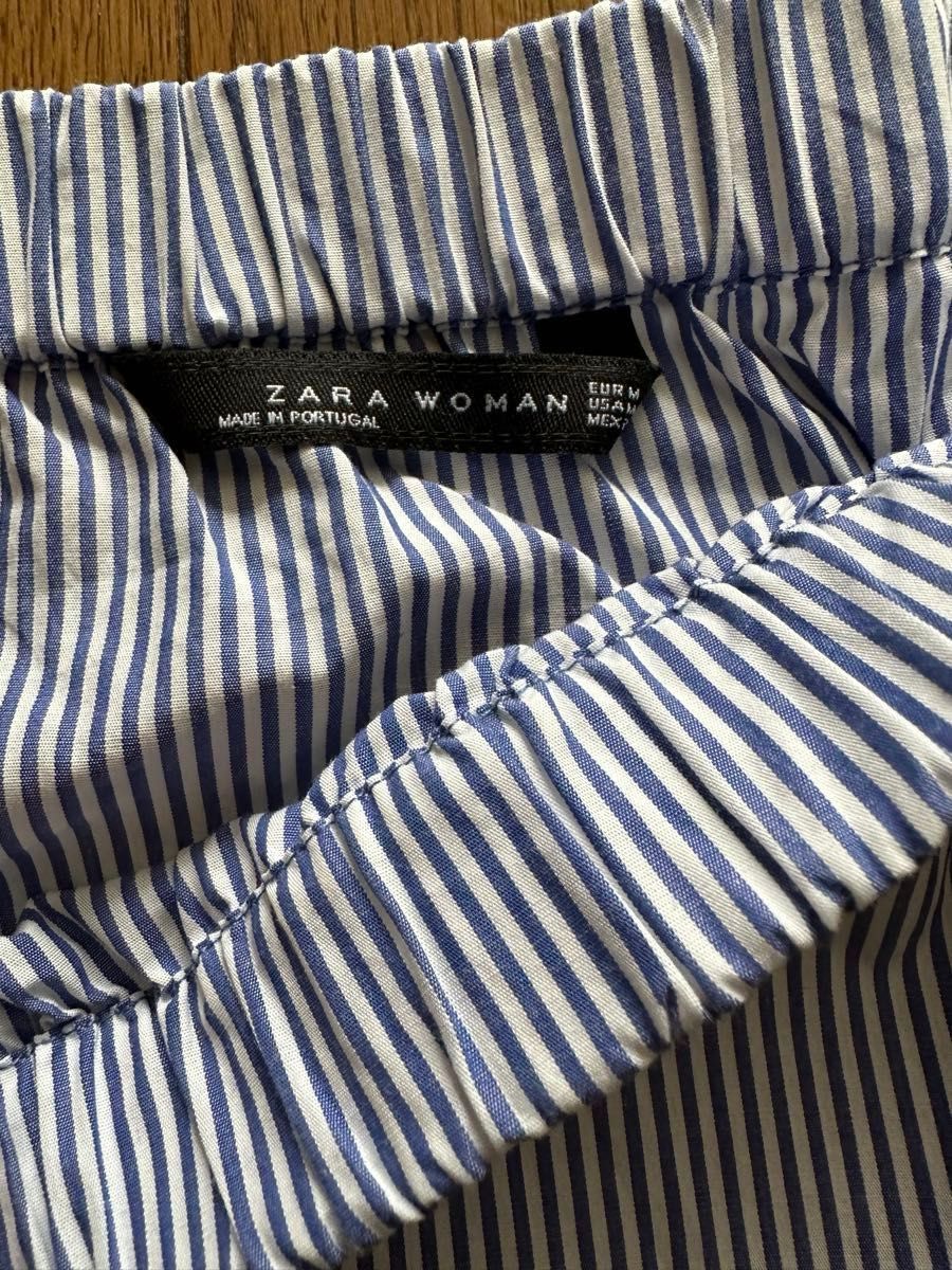 【タグなしほぼ未使用品】ZARA（ザラ）ストライプポプリンシャツオフショルダーM 七分袖　ブラウス　ブルー　オフショル　