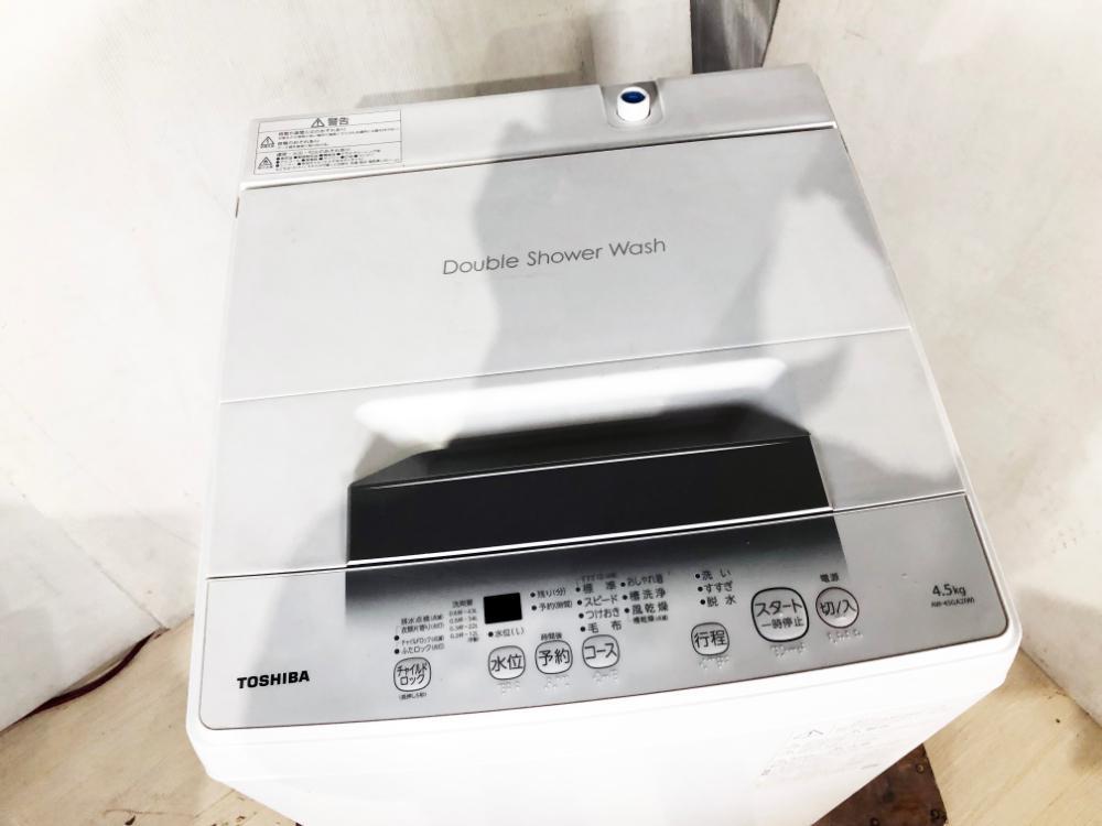 送料無料★2023年製★極上超美品 中古★東芝 4.5kg Wシャワー洗浄でしっかり洗う！デカ文字操作パネル★洗濯機【AW-45GA2】CWI2_画像2