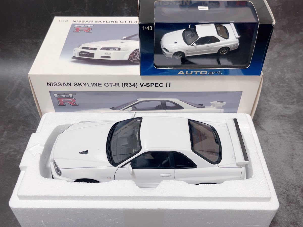 AUTOart MILLENNIUM 1/18 NISSAN SKYLINE GT-R (R34) (WHITE) オートアート 日産 スカイライン (ホワイト) V-SPEC II 2台セット1\43の画像1