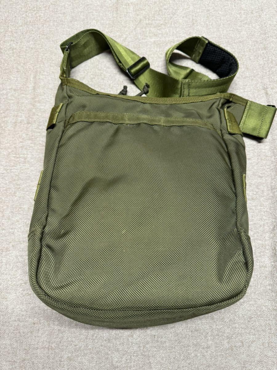 BRIEFING Briefing DAY TRIPPER Date ripper Moss shoulder bag 