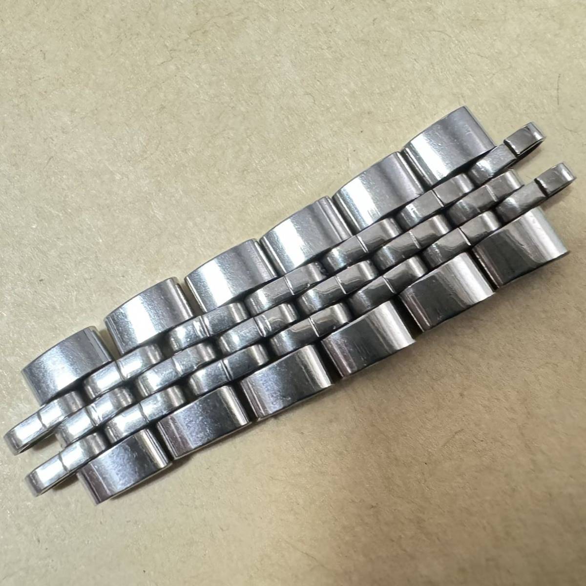 オメガ ベルトの部品　コマ レディース　5403 10mm〜12mm幅　ステンレス OMEGA stainless steel bracelet parts 　1cm-1.2cm幅 67-1_画像6