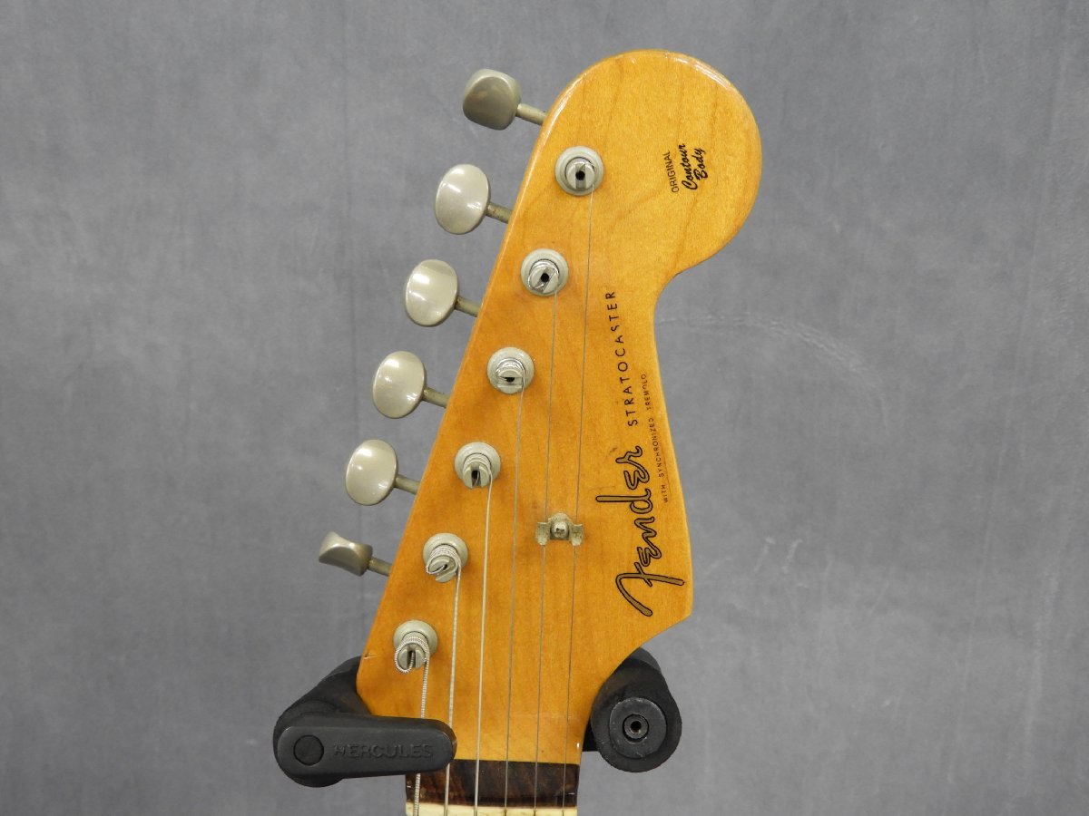 ☆ Fender USA フェンダー American Vintage Stratocaster エレキギター #V102312 ケース付き ☆中古☆_画像4