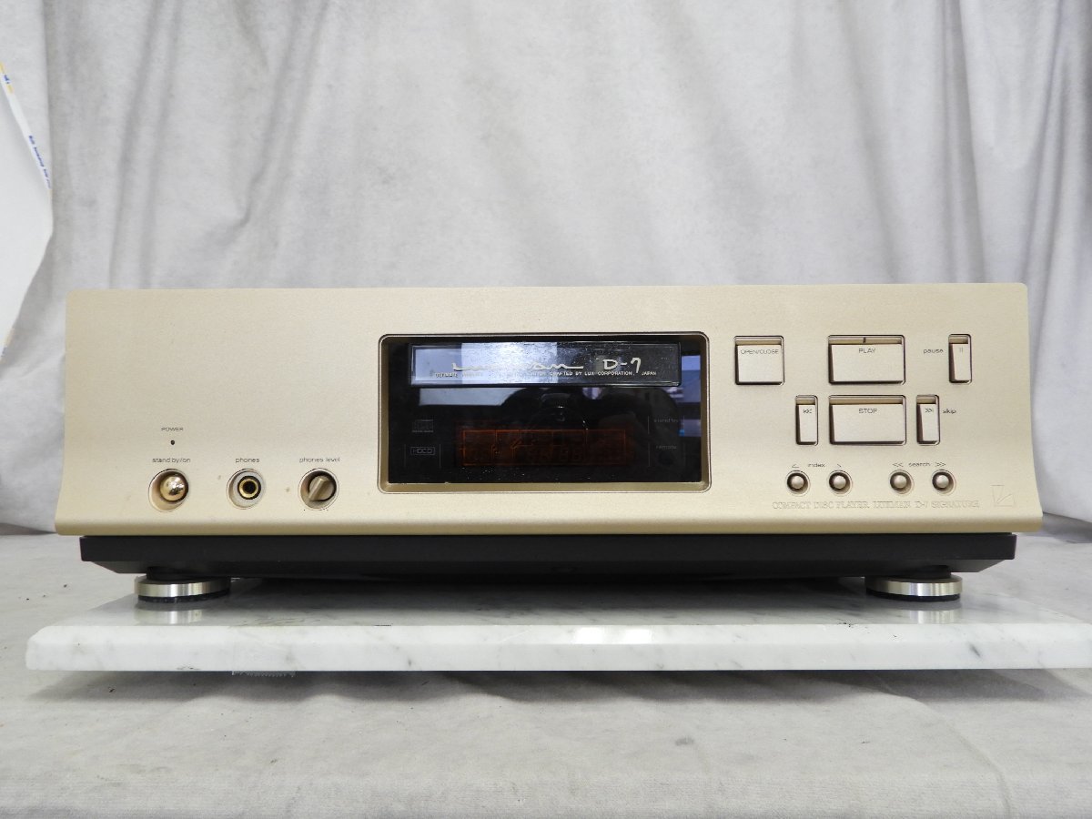 ☆ LUXMAN ラックスマン D-7 CDプレーヤー ☆中古☆_画像2