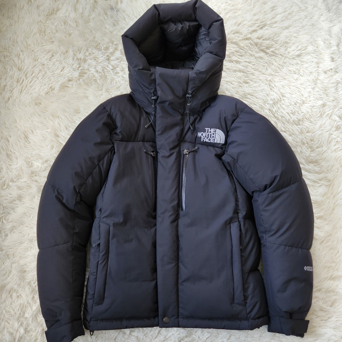 極美品 ノースフェイス【超人気 バルトロ GORE-TEX ブラック 実寸サイズ M相当】THE NORTHFACE ダウンジャケット 黒 ゴアテックス GOLDWIN_画像3