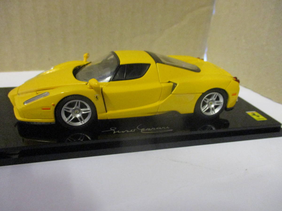 京商 FERRARI ENZO YELLOW 1/43 05001Y　フェラーリ エンツォ イエロー KYOSHO_画像2