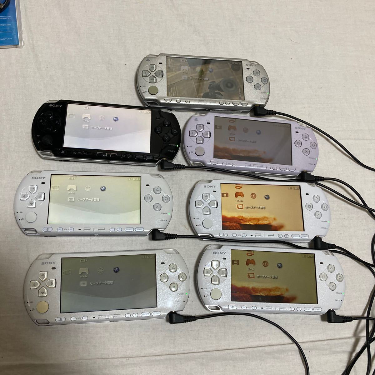 SONY PSP本体 54台まとめ売り 3000番26台 2000番10台1000番18台 通電確認済 バッテリーパック無_画像5