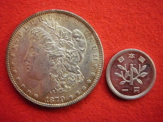 ☆世界の銀貨 UNITED STATES ( MORGAN ) ONE DOLLAR 1879- (90% silver)　外径約38.05㎜　量目約26.72g　中古並美品～_画像1