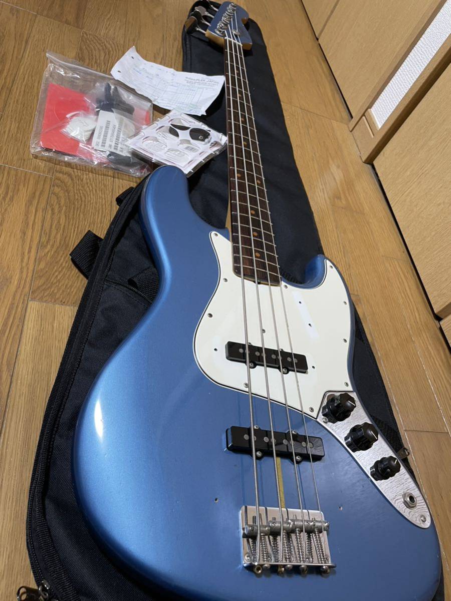 Fender New American Vintage 64 Jazz Bass_画像1