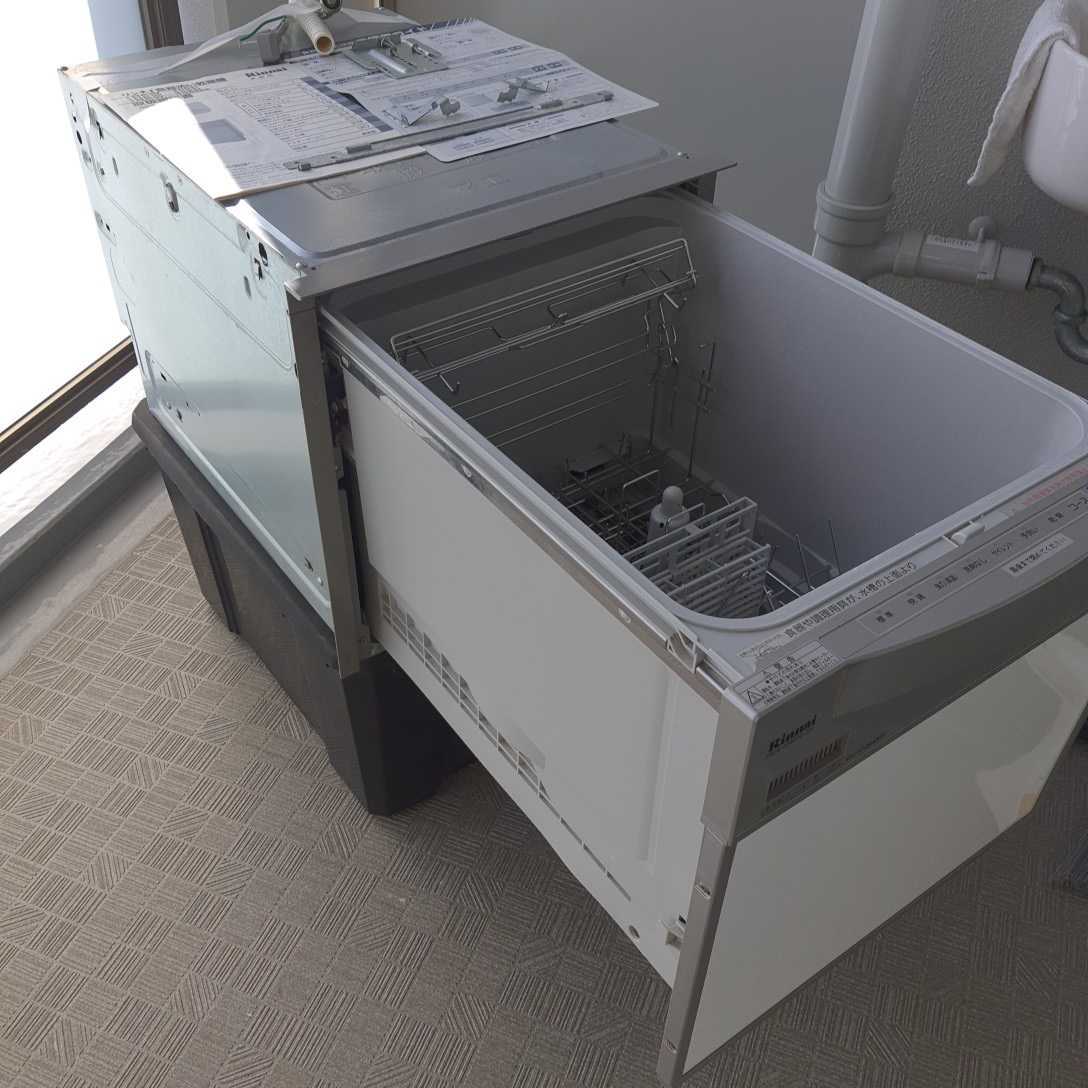 食洗機　ビルトイン　リンナイ食洗機　RKW-458D2　２００８年製　動作確認済み　中古　ジャンク　　宅急便（EAZY）２００サイズ_画像8