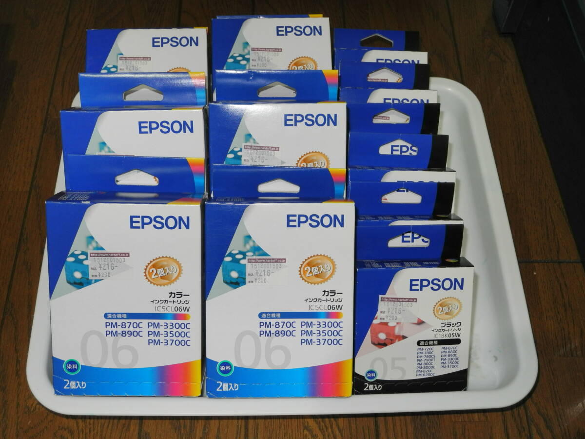 【期限切れ】エプソン EPSON IC5CL06x12個 IC1BK05x12個 計24個 純正インク_画像1