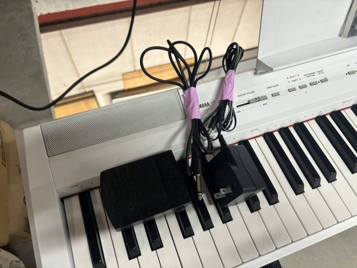 YAMAHA 電子ピアノ P-105 本州、四国送料無料_画像3
