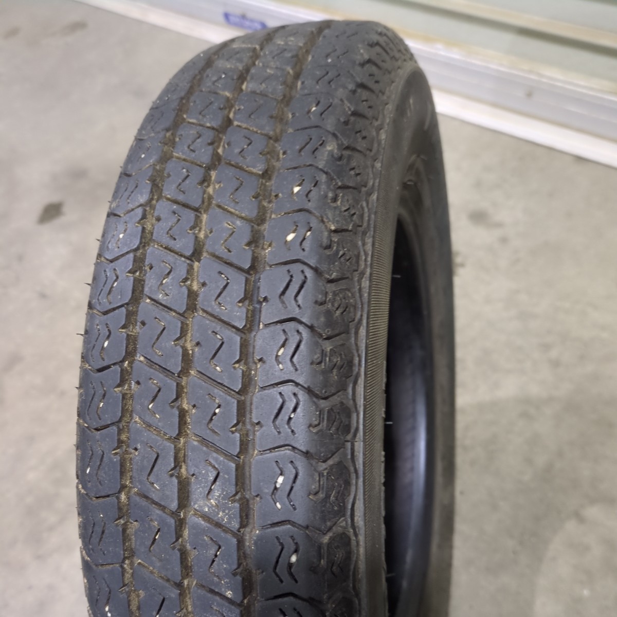 145/80R12 80/78N LT YOKOHAMA SUPER VAN 356 ２本セット②　軽トラックなどに　日曜終了週末クーポン_画像9