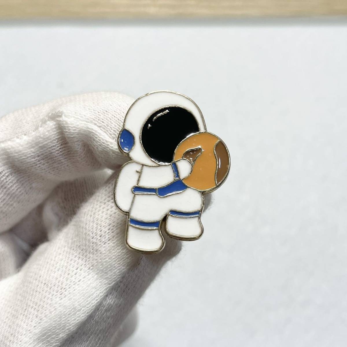 【ピンバッジ】宇宙服 宇宙飛行士 ブルー かわいい_画像4