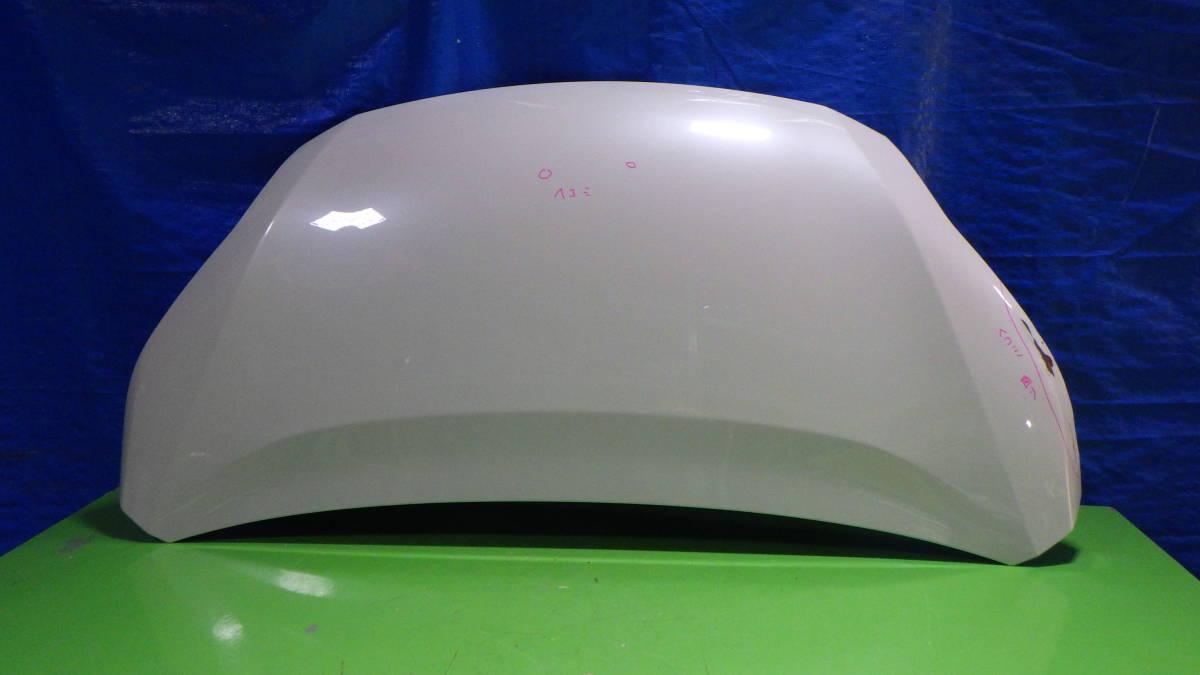 60215-4 Serena GFNC27 bonnet hood white pearl QAB original used shelves 36