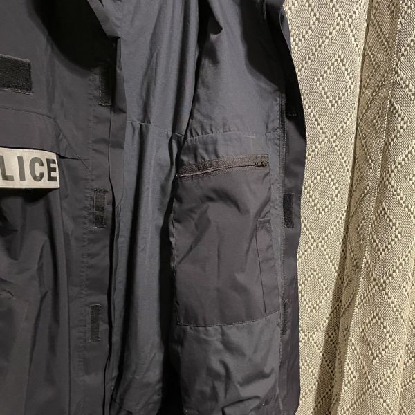 イギリス警察　POLICEジャケット　ナイロン　ネイビー　テック系_画像7