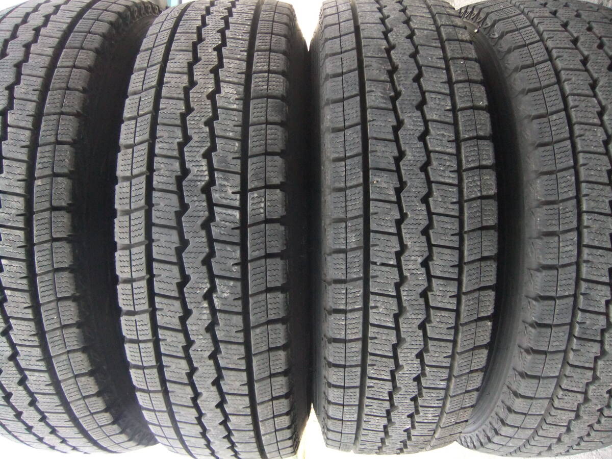 ハイエース★200系★ダンロップ★送料安★195/80R15★バリ山★スタッドレス_画像6