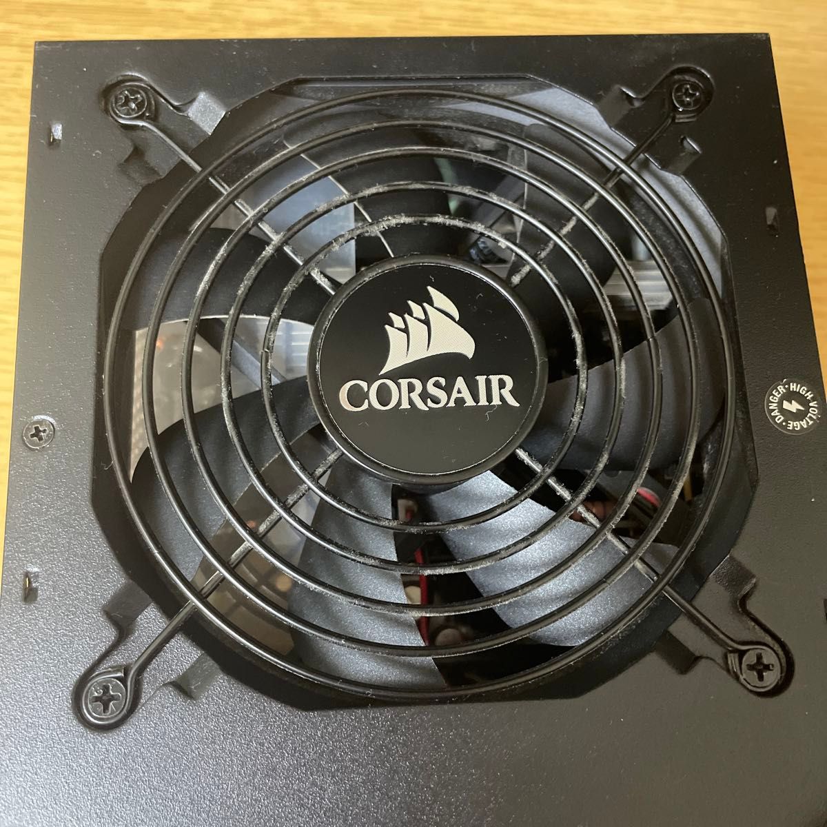 Corsair 550w電源