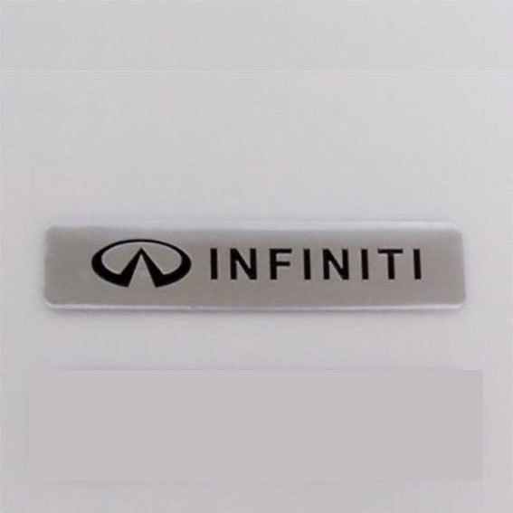 INFINITI インフィニティ　アルミニウムステッカー　１枚_画像1