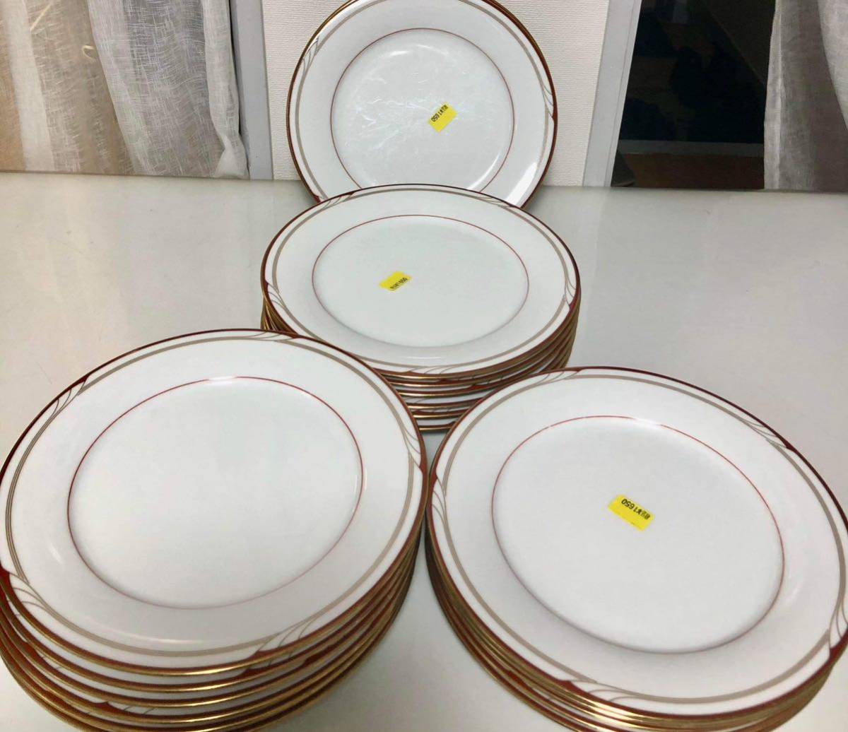 BIG SALE ★★おすすめ★★ MADE IN JAPAN NORITAKE USED PLATES 27cm (19 pcs Set)日本ノリタケ (27cm) (19枚プレートセット)中古です。の画像5