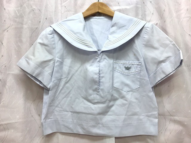 to_8157 ★定形外 配送★ 兵庫県立 小野高校 夏服 半袖 指定セーラー服 サイズ LL程度　制服_画像1