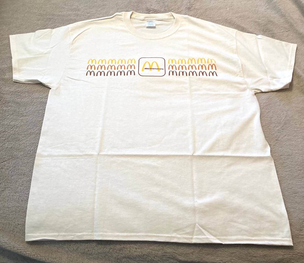 マクドナルド McDonald's レトロ Ｔ-シャツ Retro T-Shirt サイズ XL MADE IN HONDURAS [PORT & COMPANY] CORE COTTON-100% COTTON_画像1