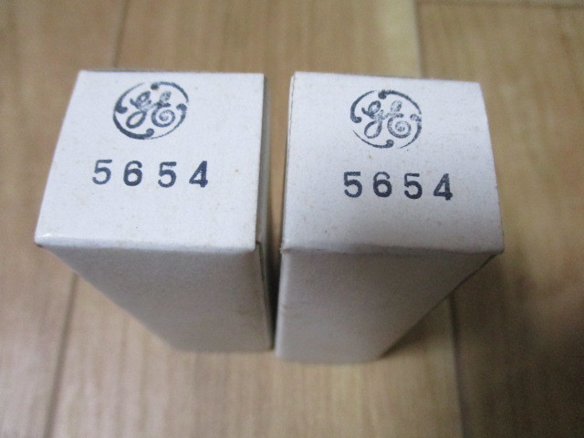 真空管　Electronic 5654　白箱入り 2本/ General Electronic　美品_画像5